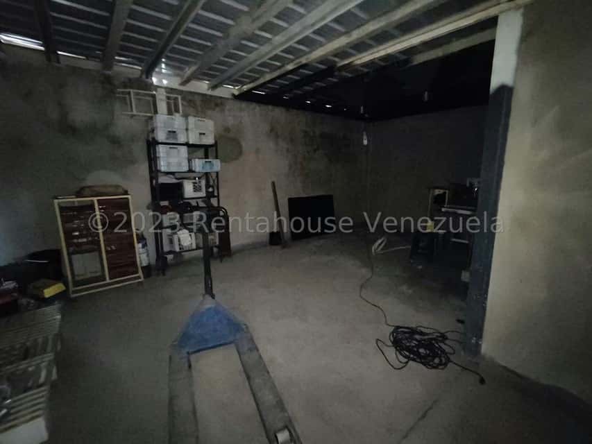 View 25
