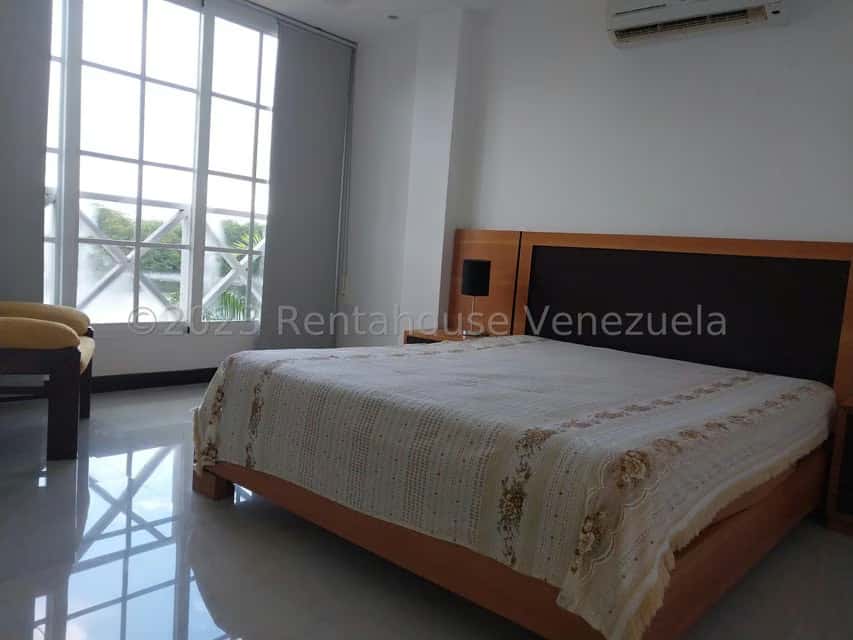 Vista 16