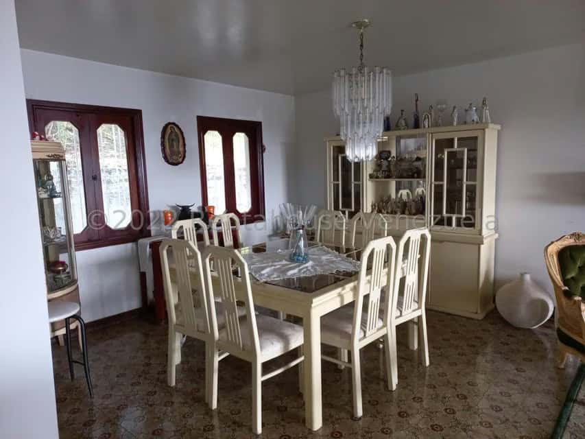 View 12