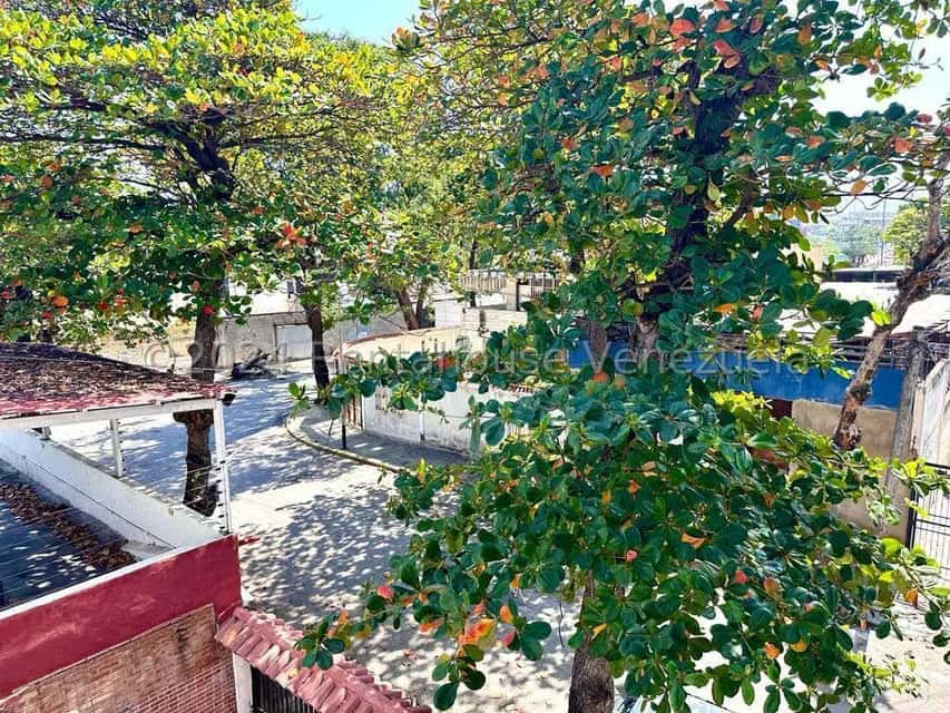 View 32
