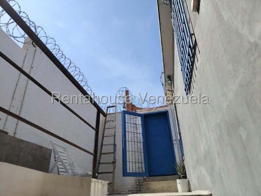 View 25