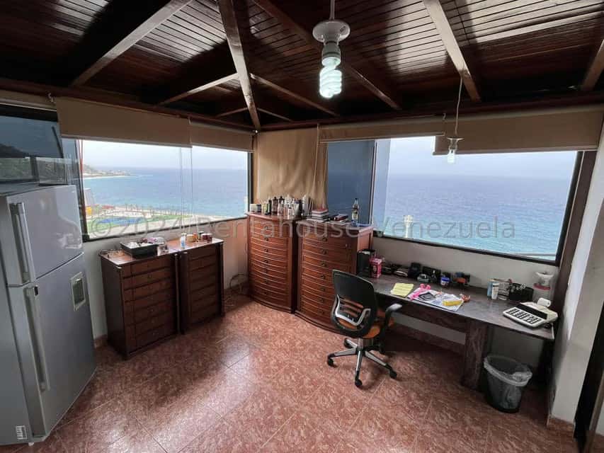 View 15