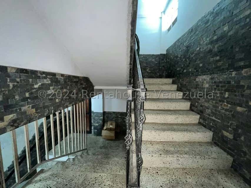 View 18