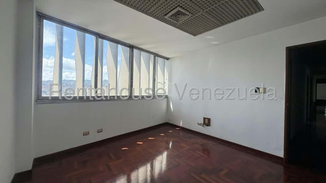 View 18