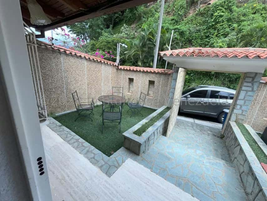 View 3