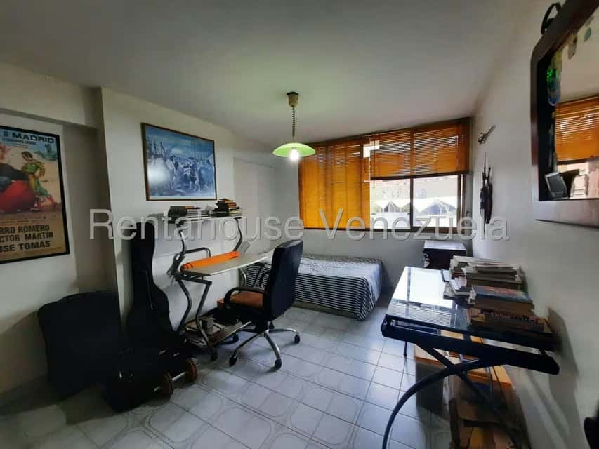 View 32