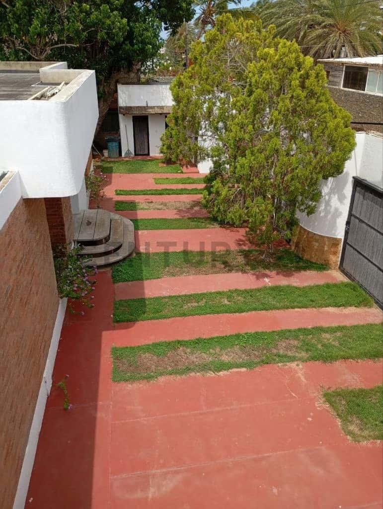 View 2