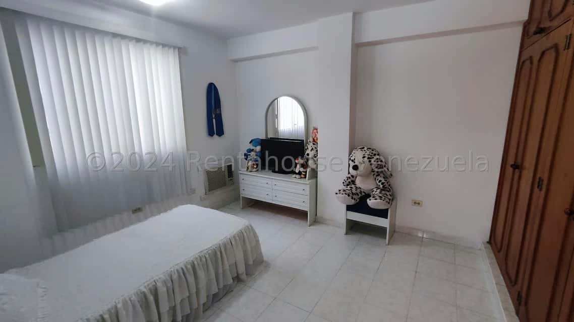 View 24