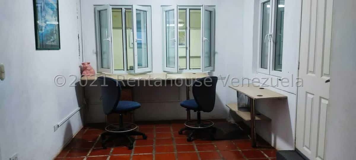 View 32
