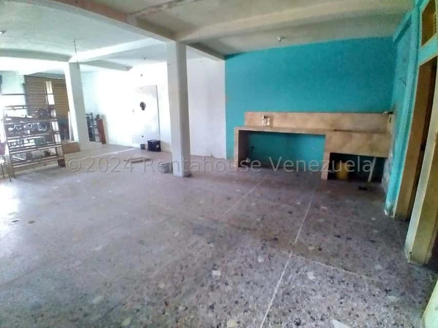View 28