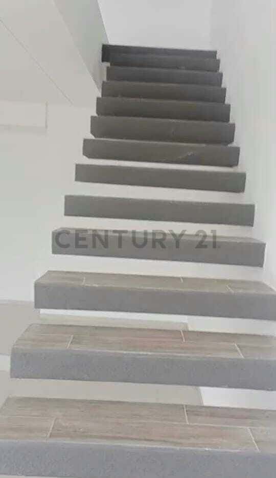 View 7