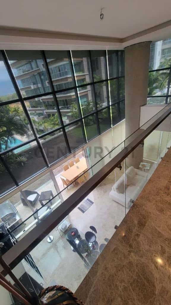 View 18