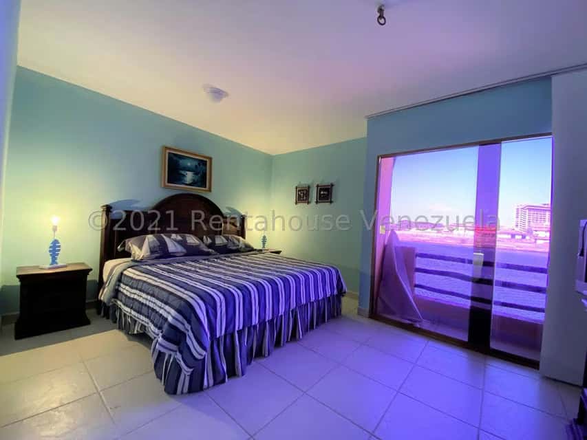 View 28
