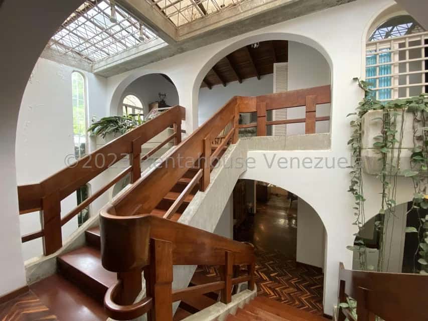 View 32