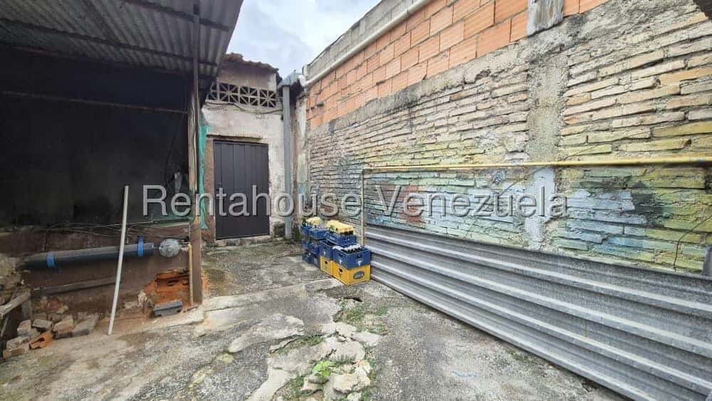 View 24