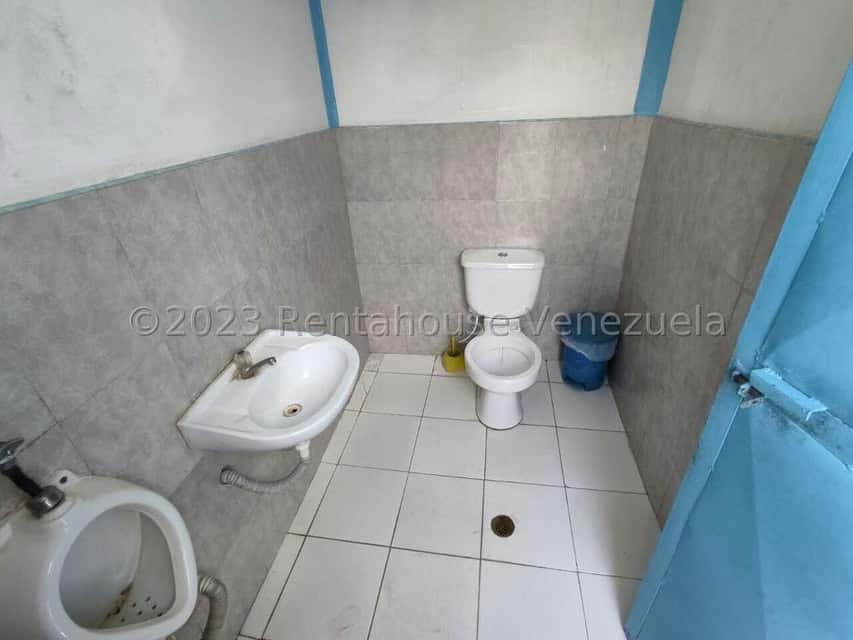 View 25