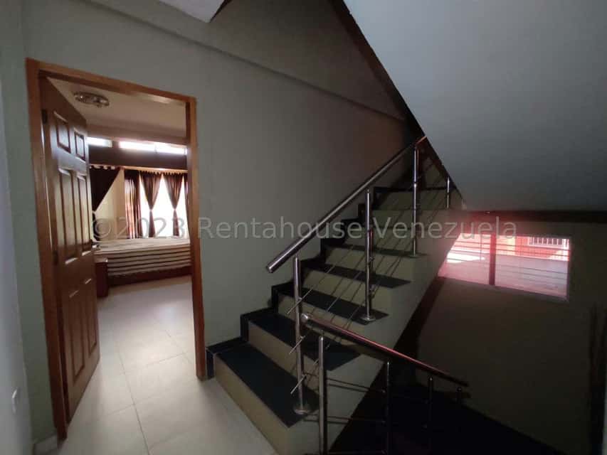 View 22