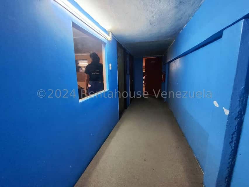 View 25
