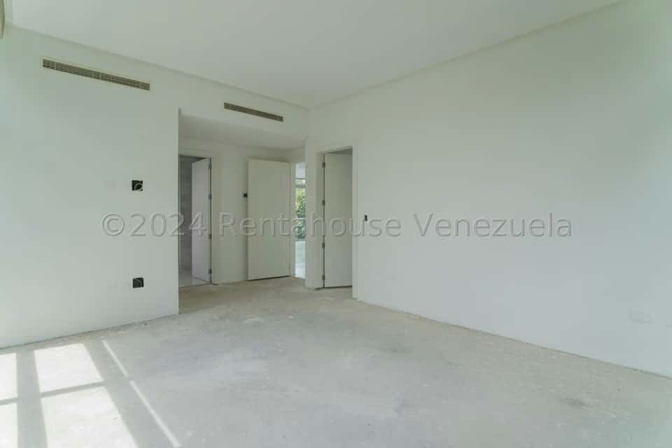 View 16
