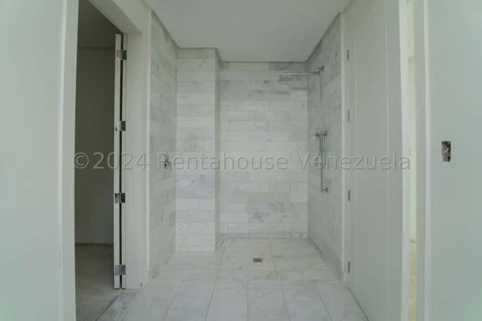 View 19
