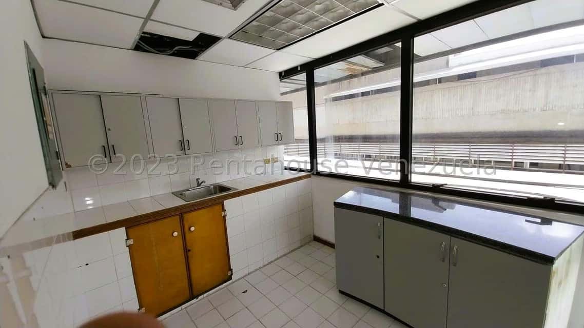 View 25