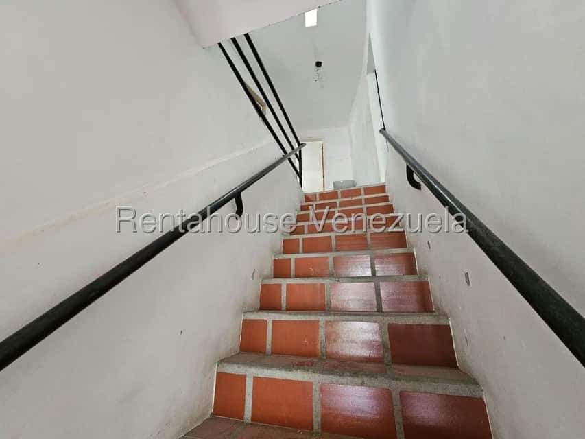 View 23