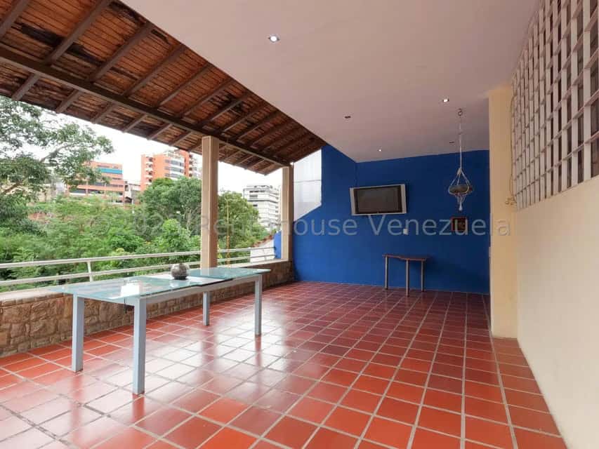 Vista 16