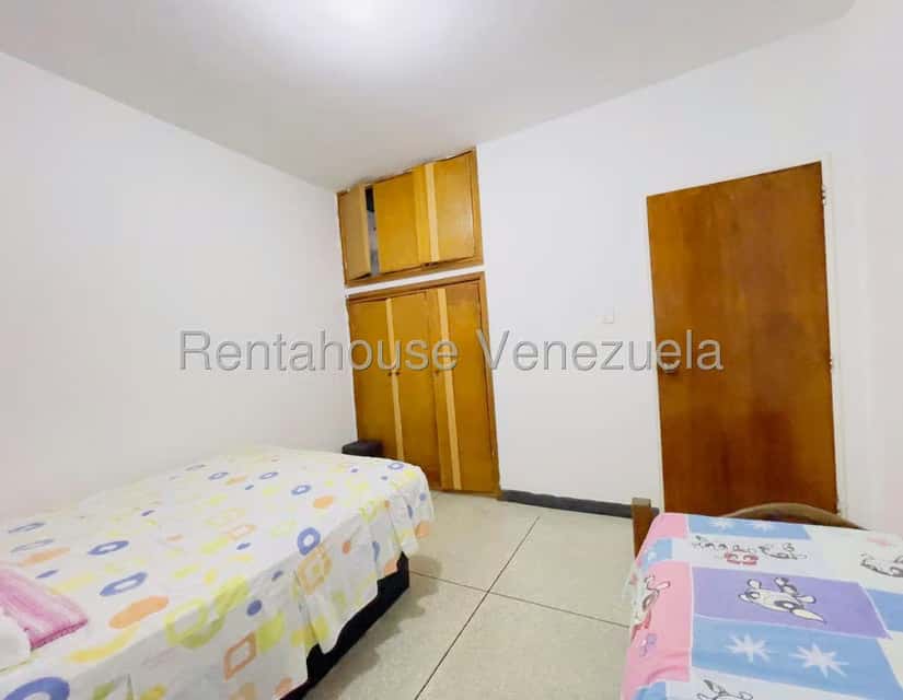 View 25