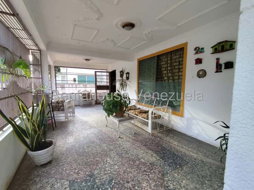 View 25