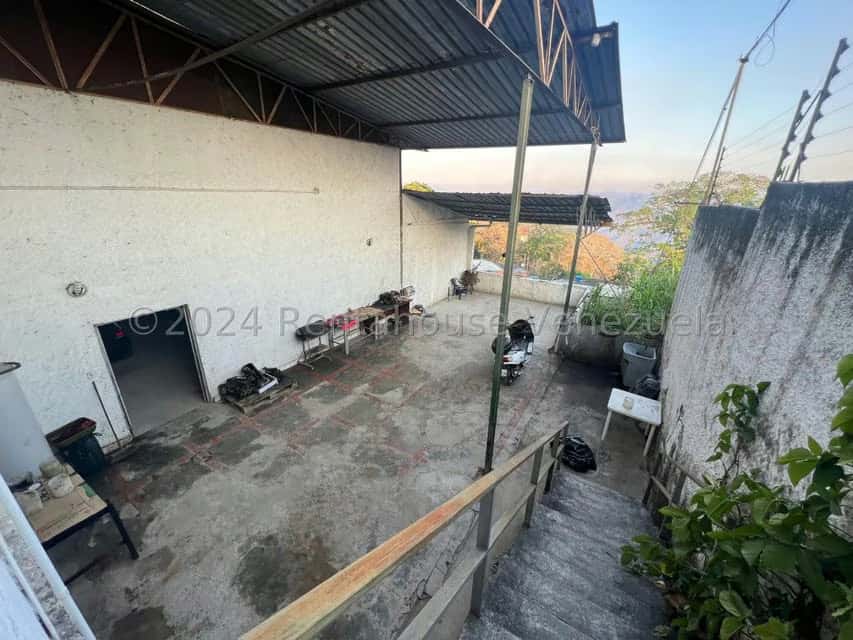 View 16