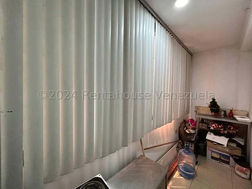 View 25