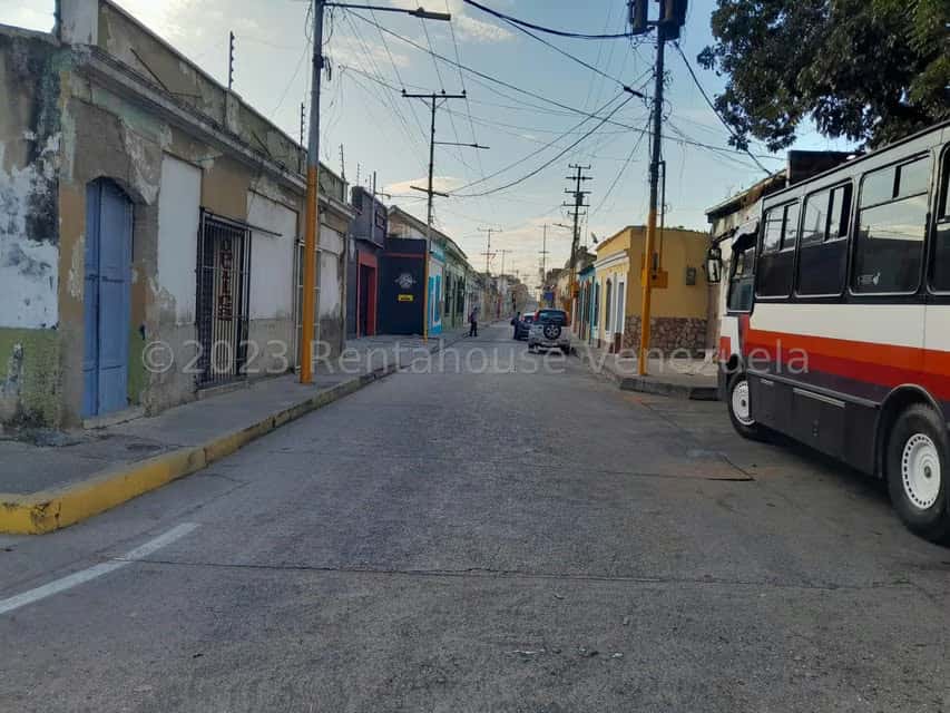 View 10