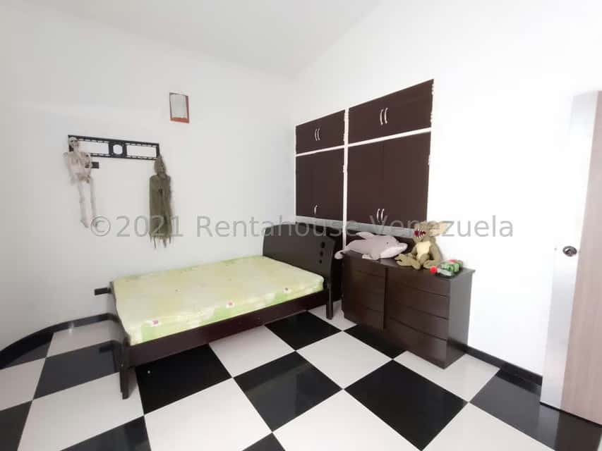 View 24