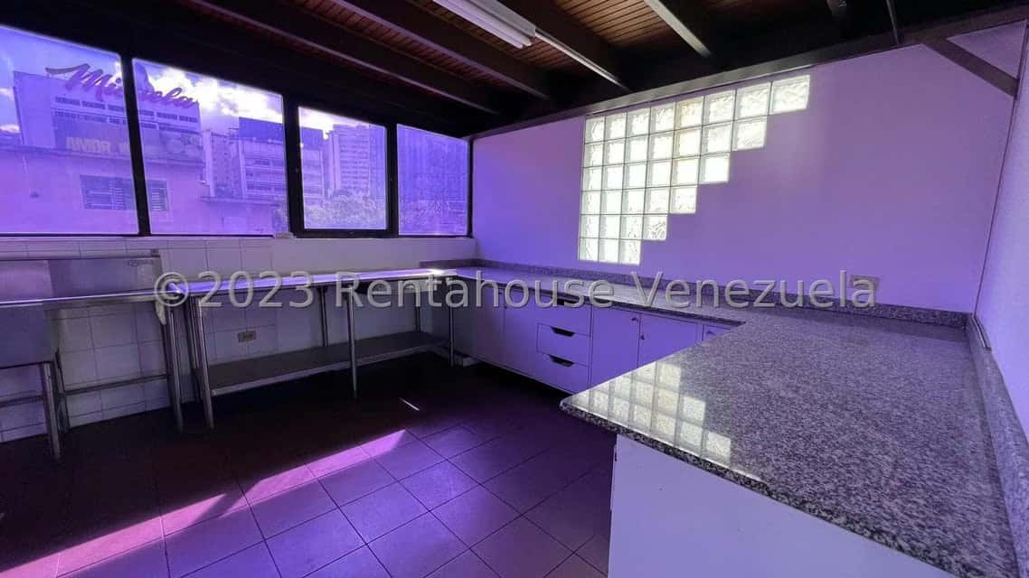 View 25
