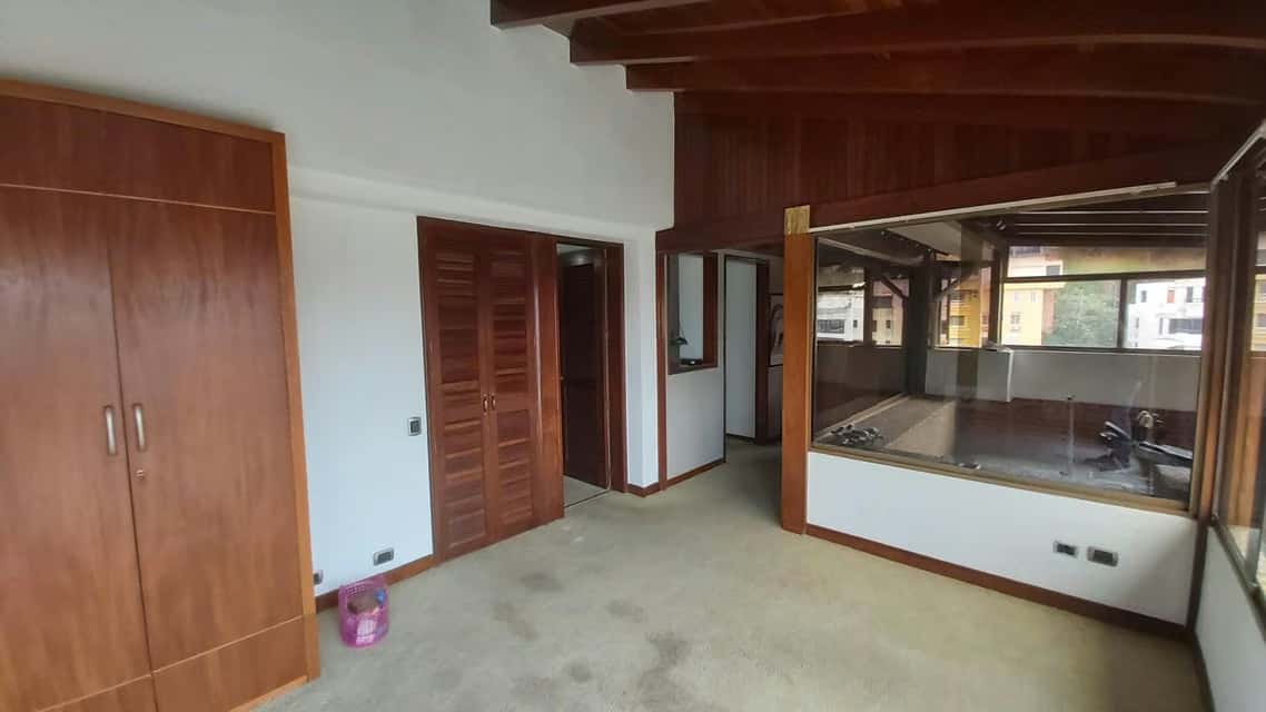 View 25