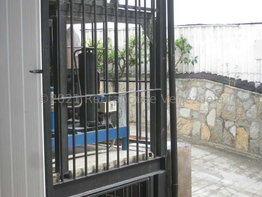 View 16