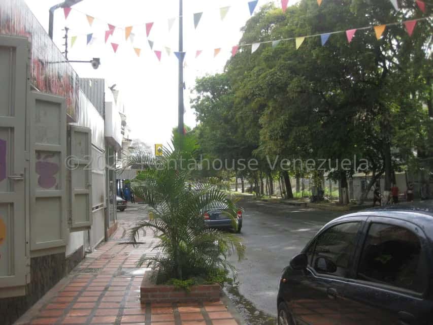 View 28