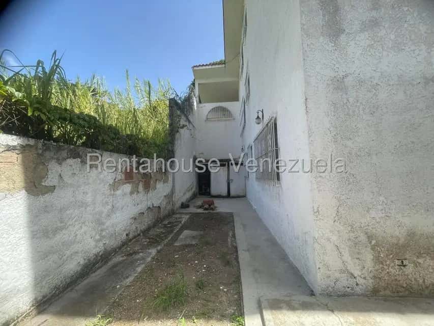 View 32