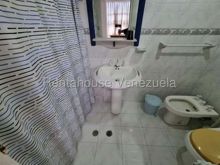 Vista 24