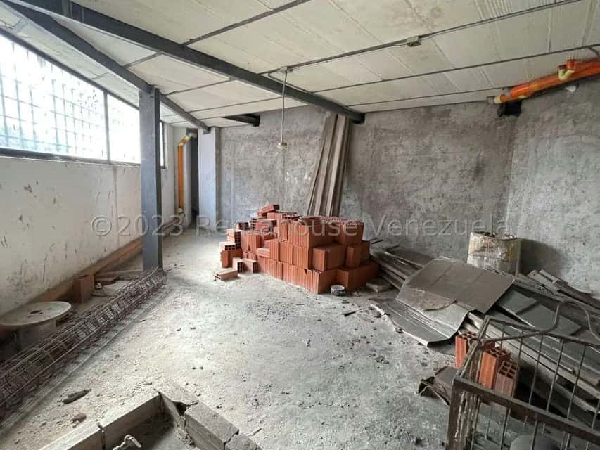 View 25