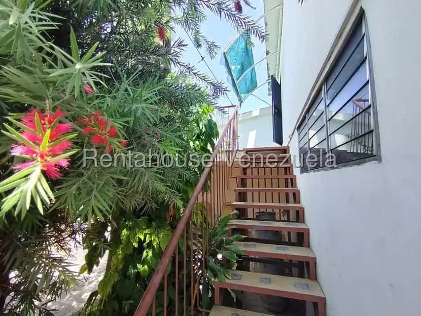 View 25