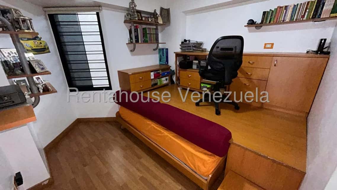 View 32