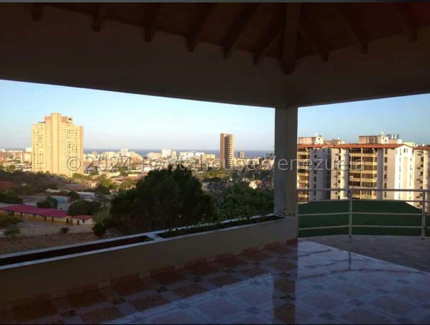 Vista 12
