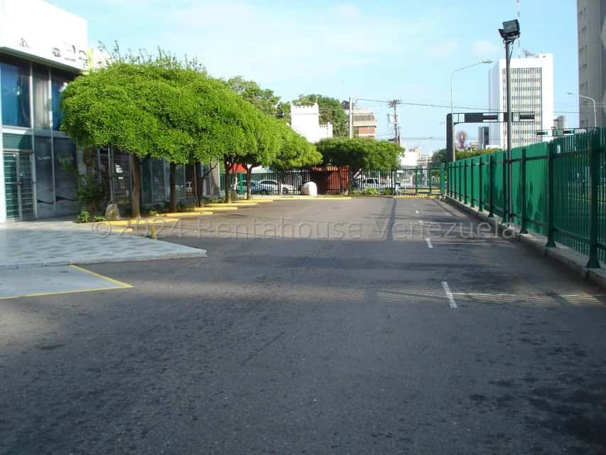 View 25