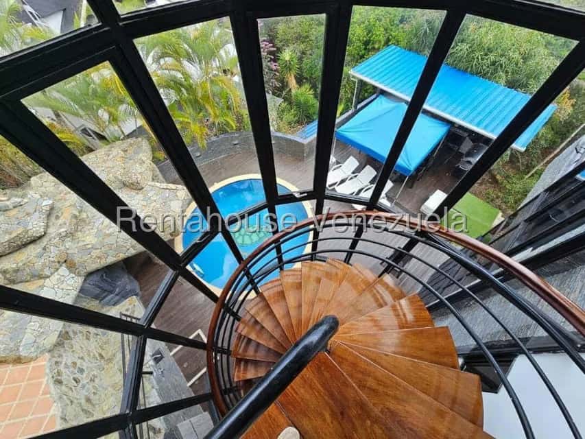View 25