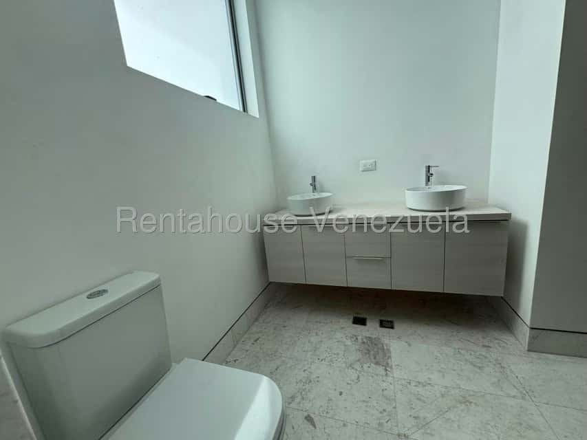 View 23