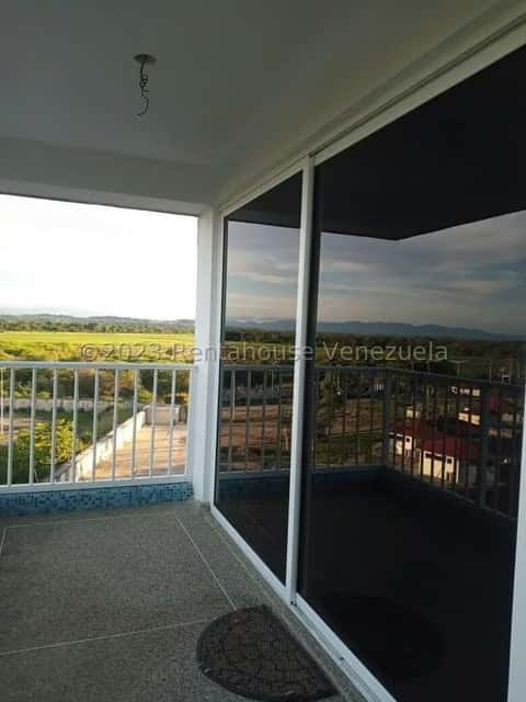 View 11