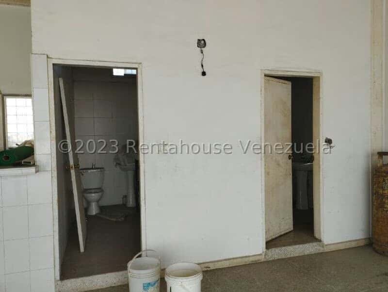 View 23