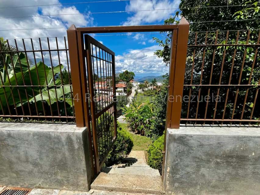 View 23