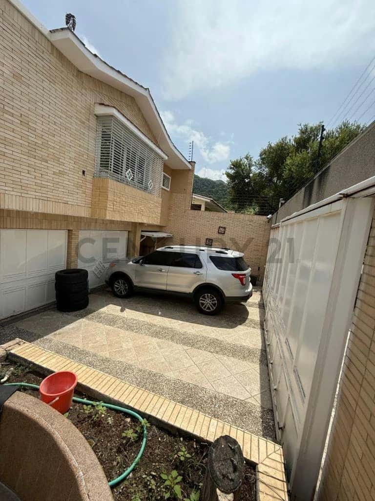View 32